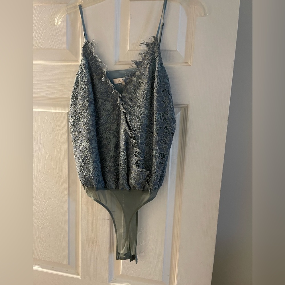 WAYF Nordstrom tank bodysuit size small with beautiful lace detailing